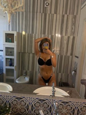 Саша — фото и отзывы о девушке